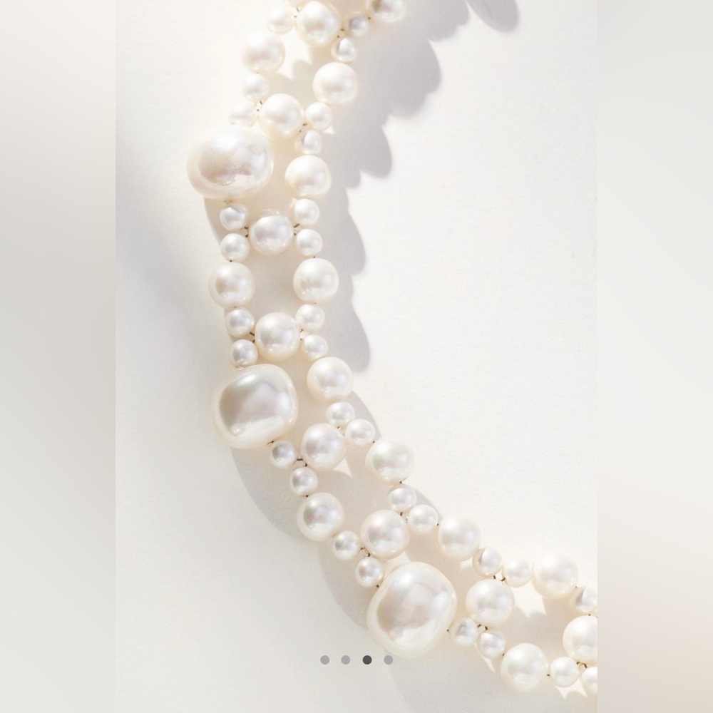 Anthropologie layered assorted pearl Necklace - Picture 5 of 9